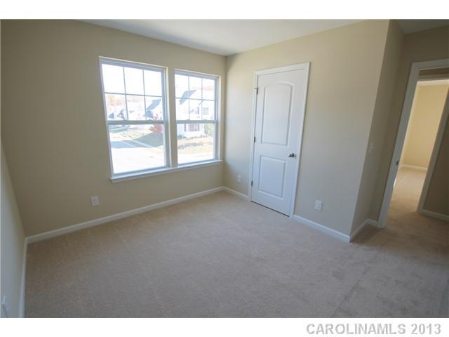 633 Rook Road, Unit 36 Charlotte, NC 28216 - Photo 8 of 12