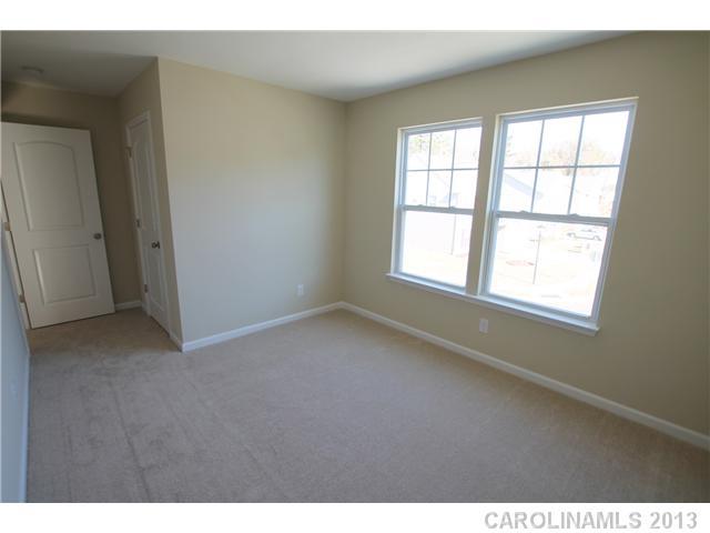 633 Rook Road, Unit 36 Charlotte, NC 28216 - Photo 10 of 12