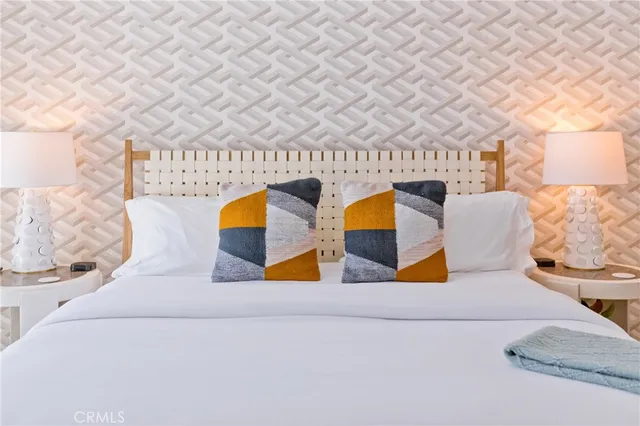 $15,000 | 1057 East Marshall Way, Palm Springs, CA 92262