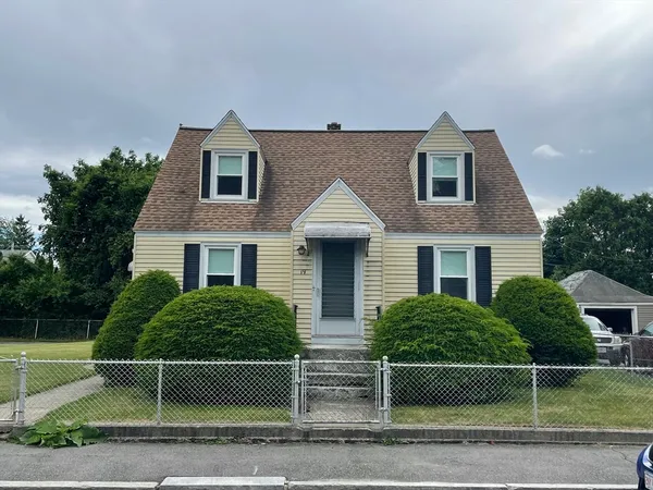 $2,650 | 19 Atlanta Street, Unit 1, Worcester, MA 01604