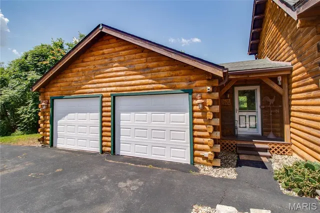 $414,900 | 5445 Saxtown Road, Millstadt, IL 62260