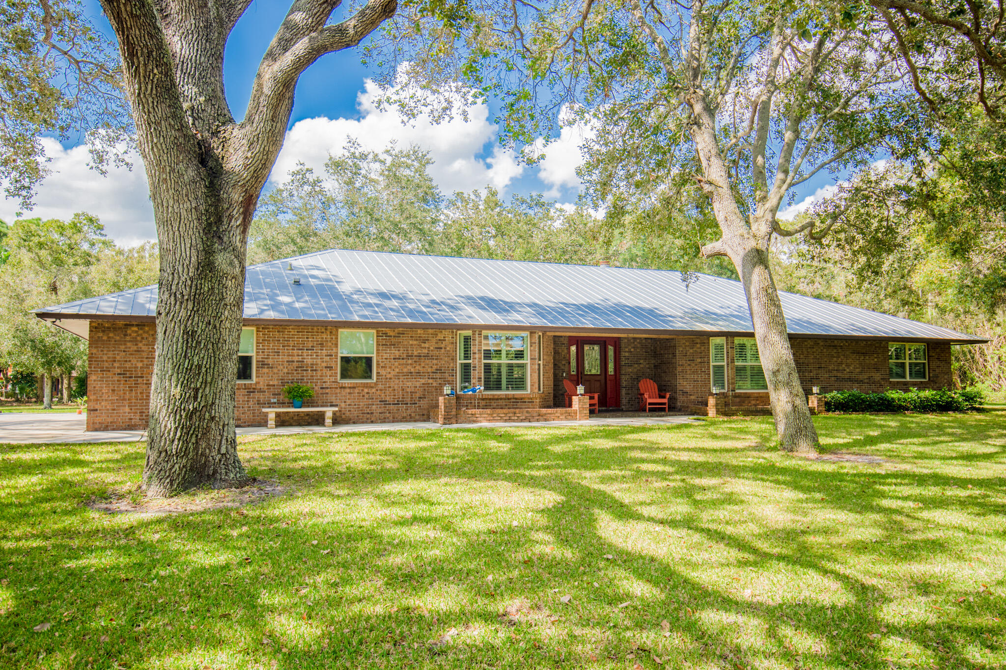 1155 South Jenkins Road Fort Pierce, FL 34947 - Photo 2 of 45 front