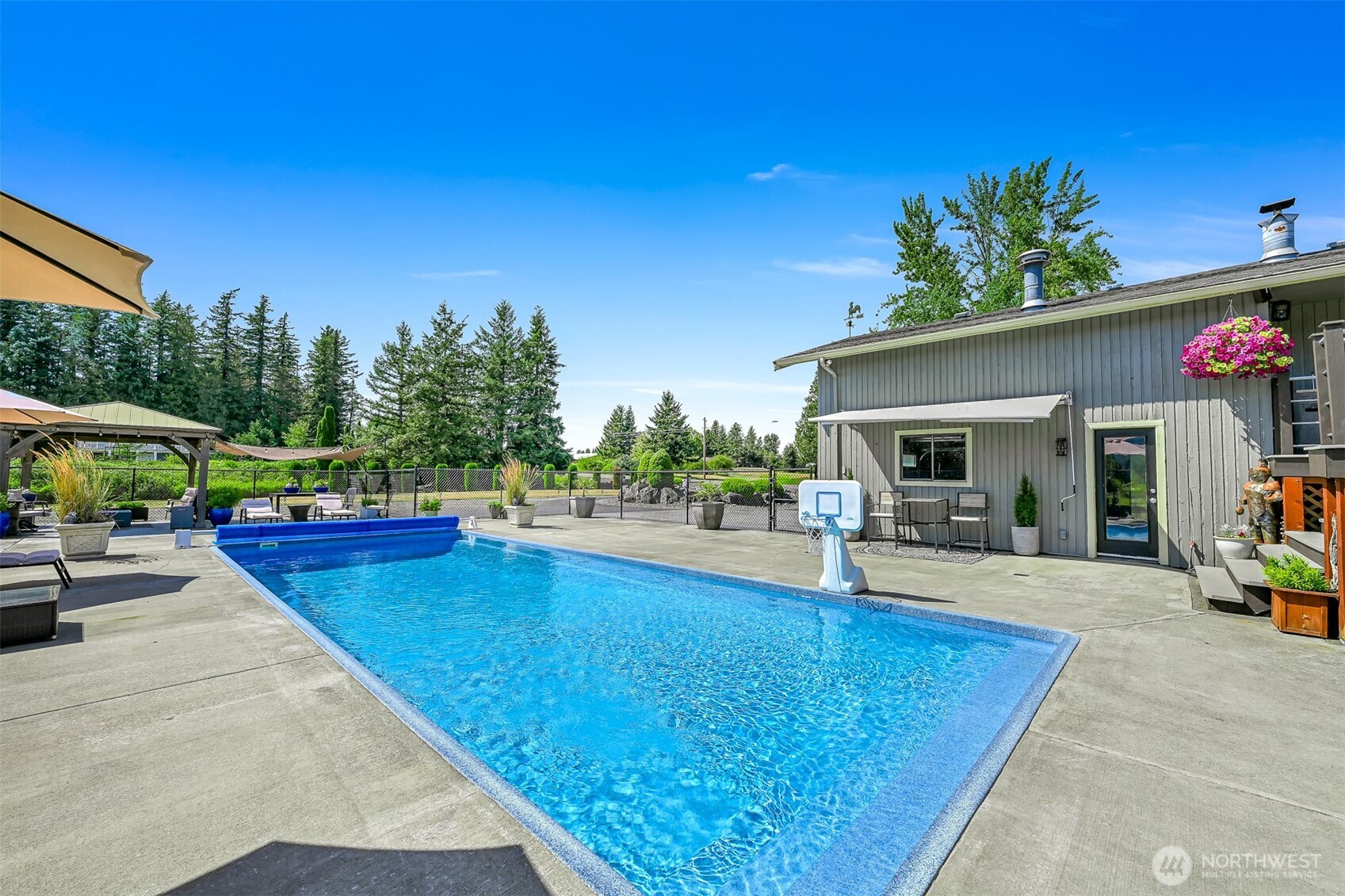 1835 East Smith Road Bellingham, WA 98226 - Photo 37 of 40