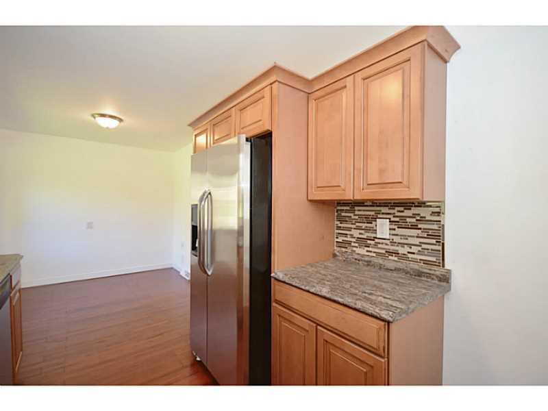 813 Indiana Road Penn Hills, PA 15147 - Photo 8 of 25 Kitchen.