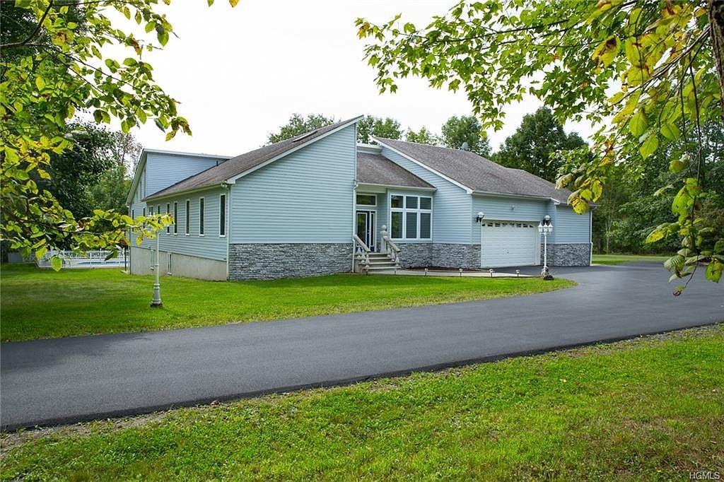 248 Derby Road Middletown, NY 10940 - Photo 1 of 1 a view of outdoor space yard and house