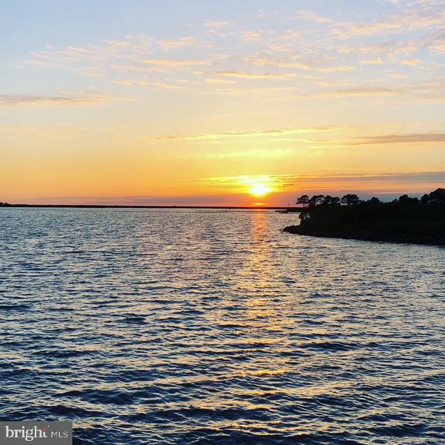 114 Hall Highway Crisfield, MD 21817 - Photo 29 of 30 a view of ocean with beach