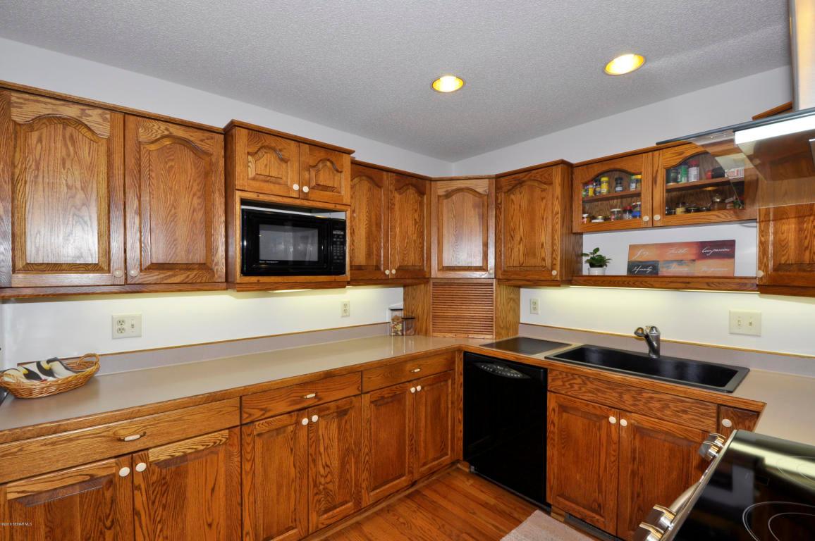 245 Pine Ridge Court Southwest Oronoco, MN 55960 - Photo 11 of 30 Gallery Image 11