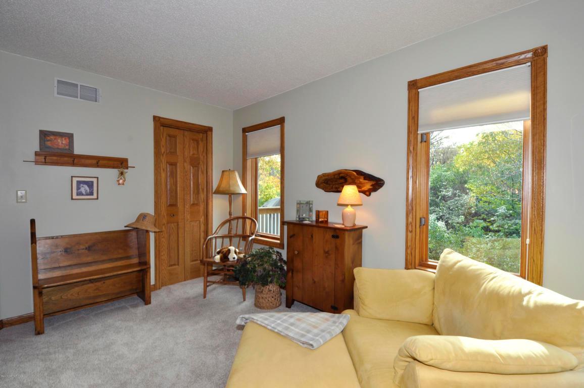 245 Pine Ridge Court Southwest Oronoco, MN 55960 - Photo 14 of 30 Gallery Image 14