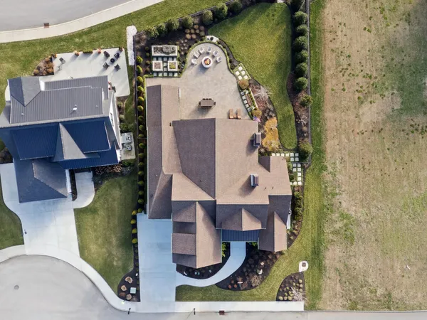 $1,495,000 | 160 WAKEBOARD Way, Winchester, TN 37398