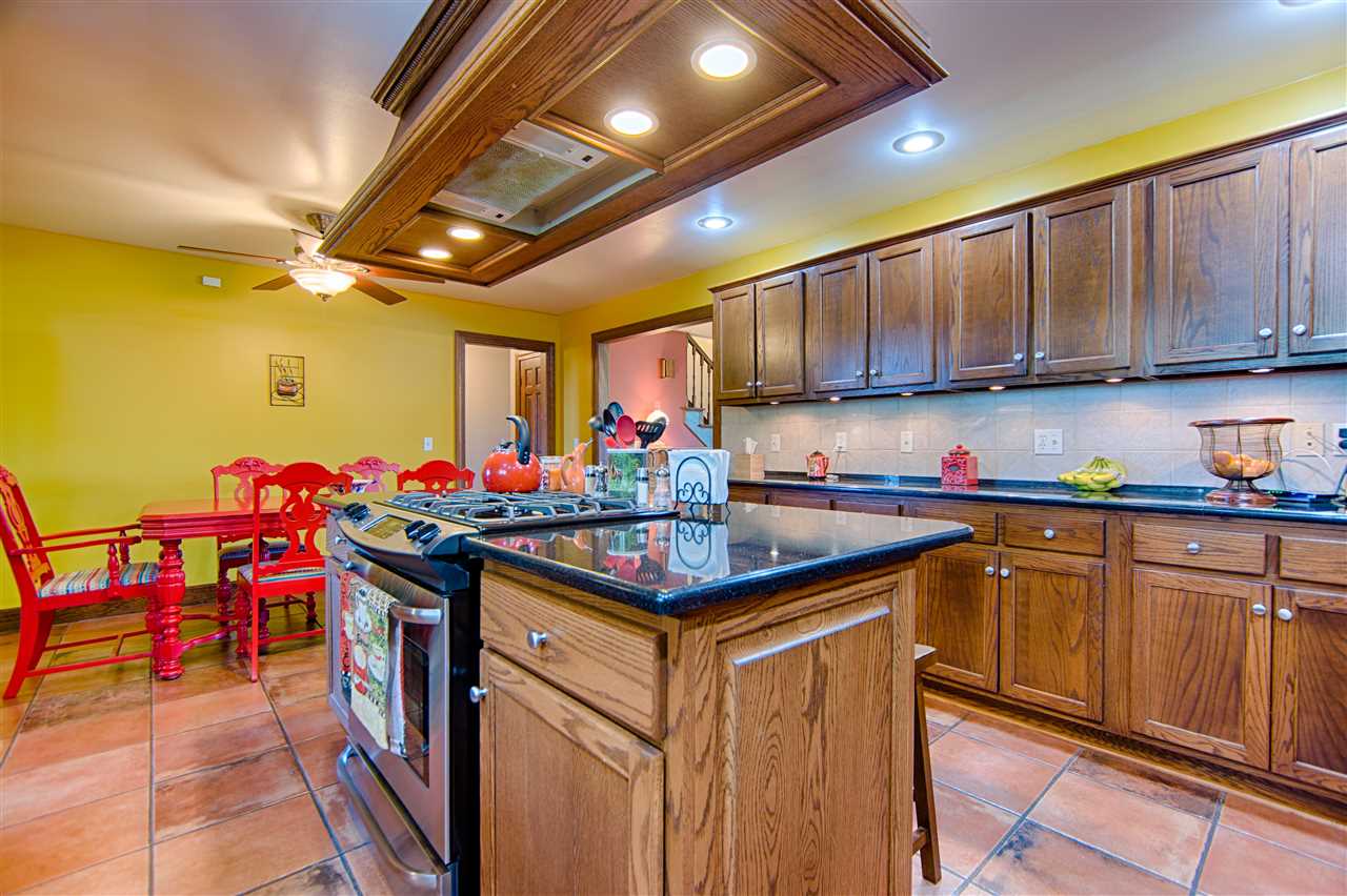 10611 Wheatonville Road Elberfeld, IN 47613 - Photo 9 of 33 Gallery Image 9