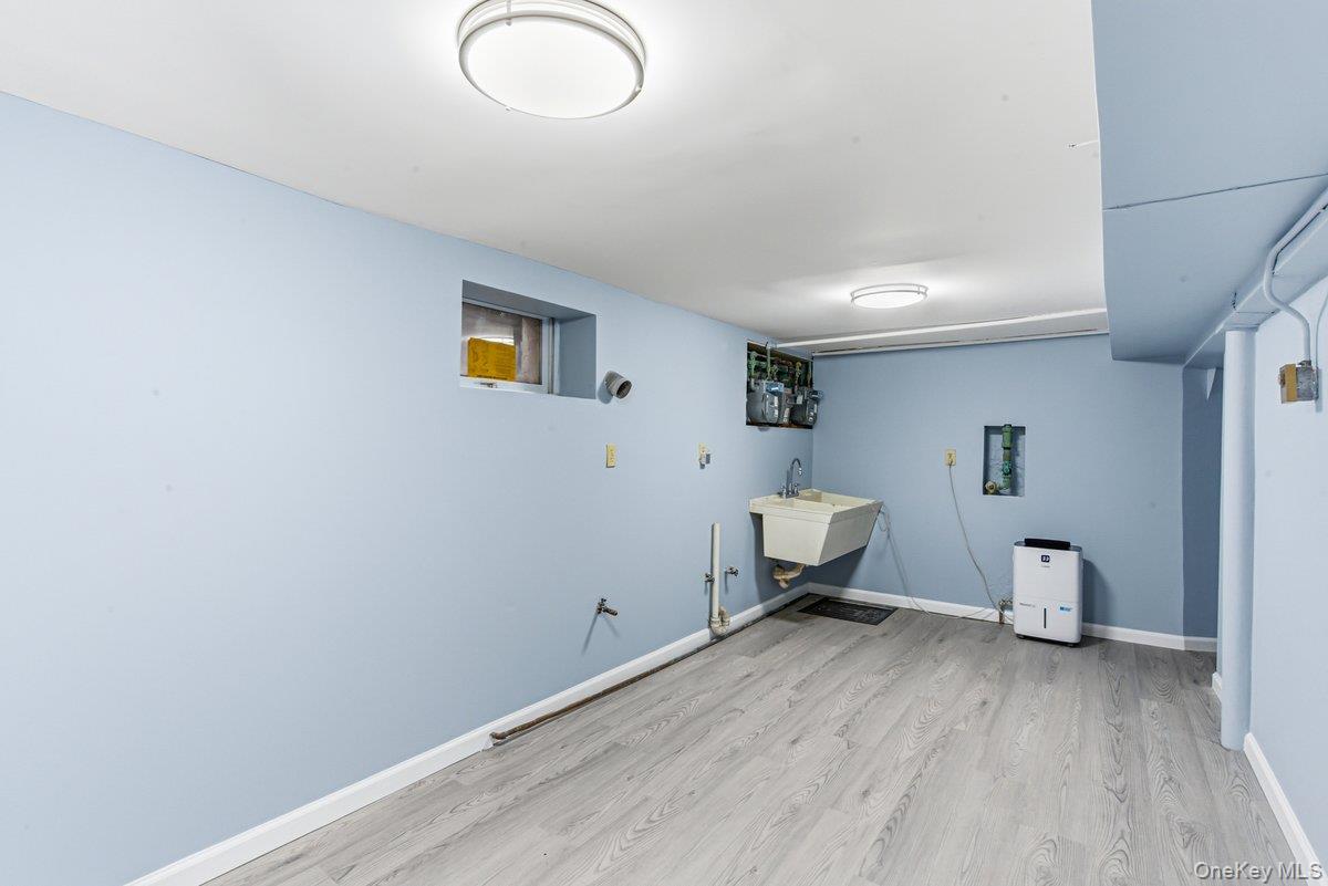 33-43 83rd Street Queens, NY 11372 - Photo 24 of 38 a living room with furniture