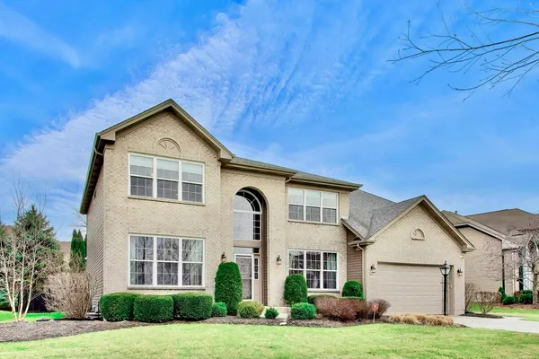 $629,900 | 1941 Broadsmore Drive, Algonquin, IL 60102