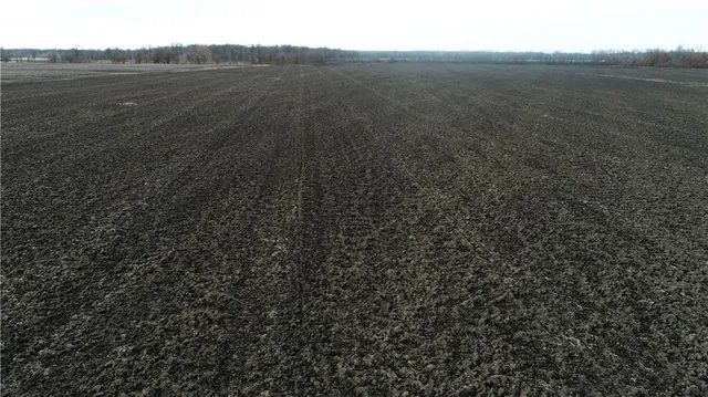 $1,380,000 | 1 131st Street, Pattonsburg, MO 64670