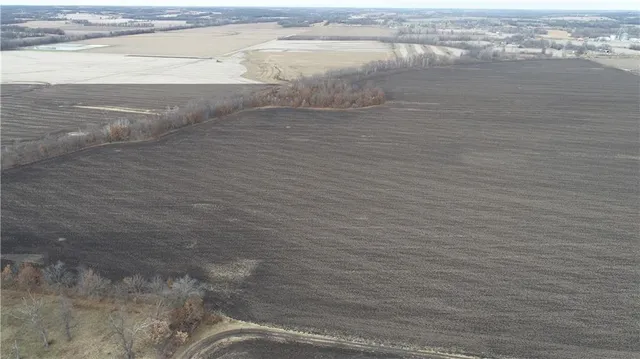 $1,380,000 | 1 131st Street, Pattonsburg, MO 64670