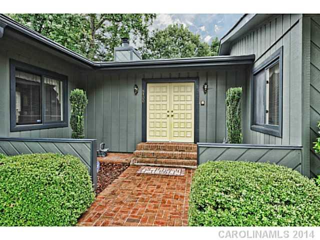8100 Raintree Lane Charlotte, NC 28277 - Photo 1 of 16 Gallery Image 1