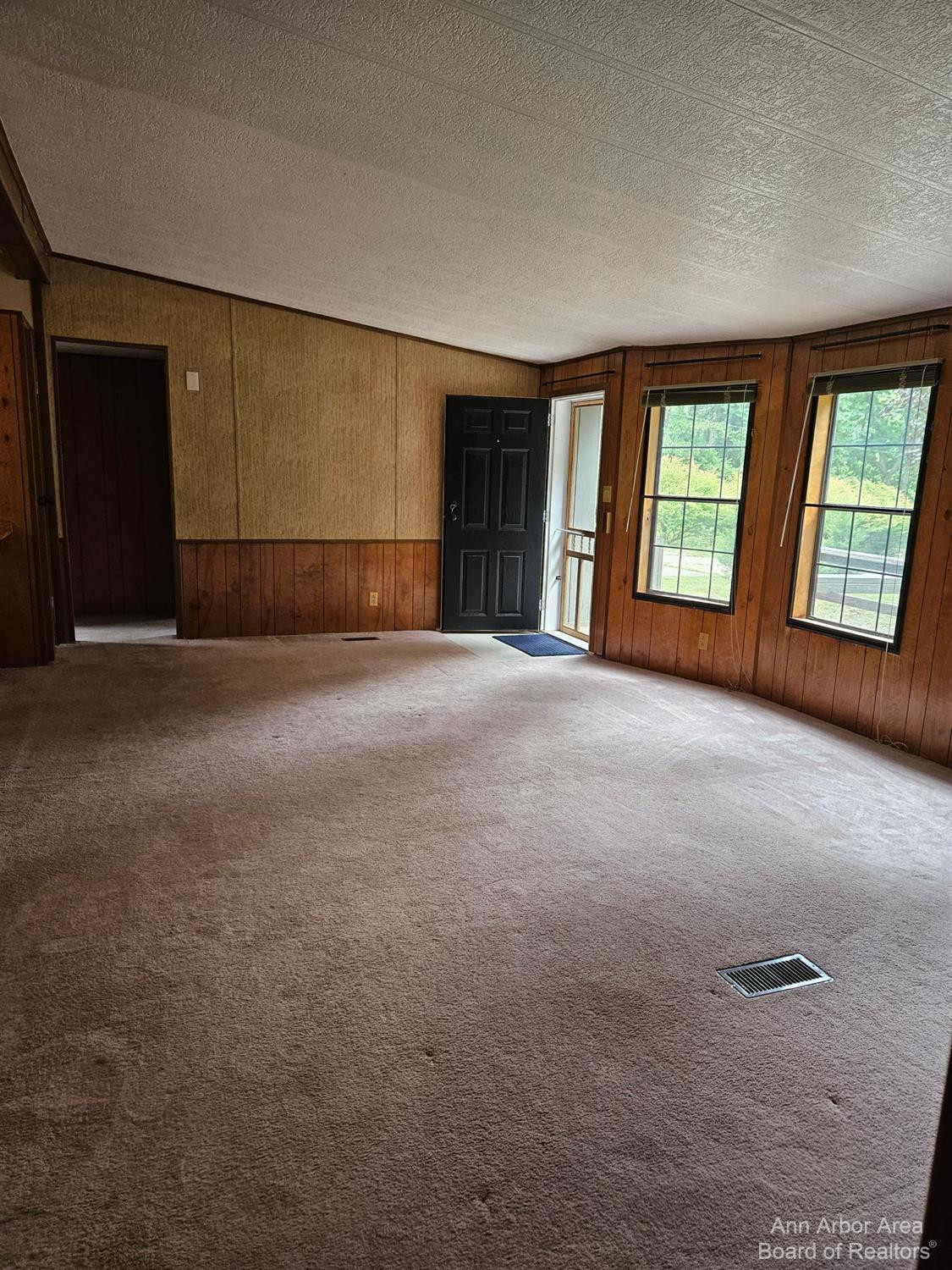 16200 Lowery Road Chelsea, MI 48118 - Photo 16 of 35 Photo 16
