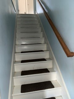 9 Butler Street Newport, RI 02840 - Photo 2 of 12
