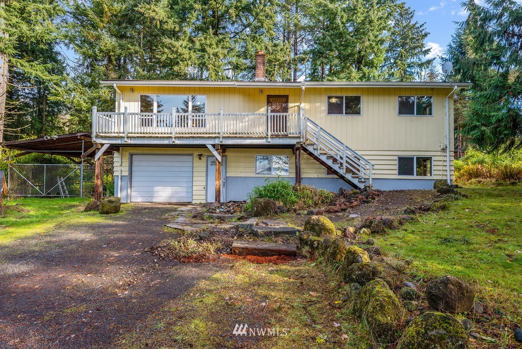 203 Risley Road Kelso, WA 98626 - Photo 2 of 33 Gallery Image 2