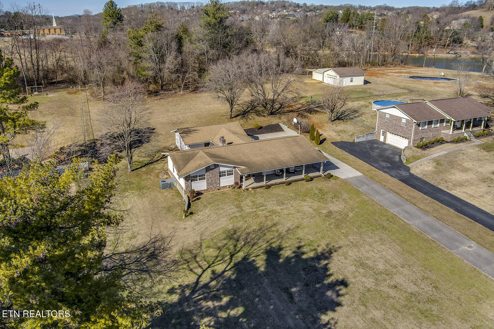 12409 Boyd Station Road Knoxville, TN 37934 - Photo 50 of 60 Large usable space