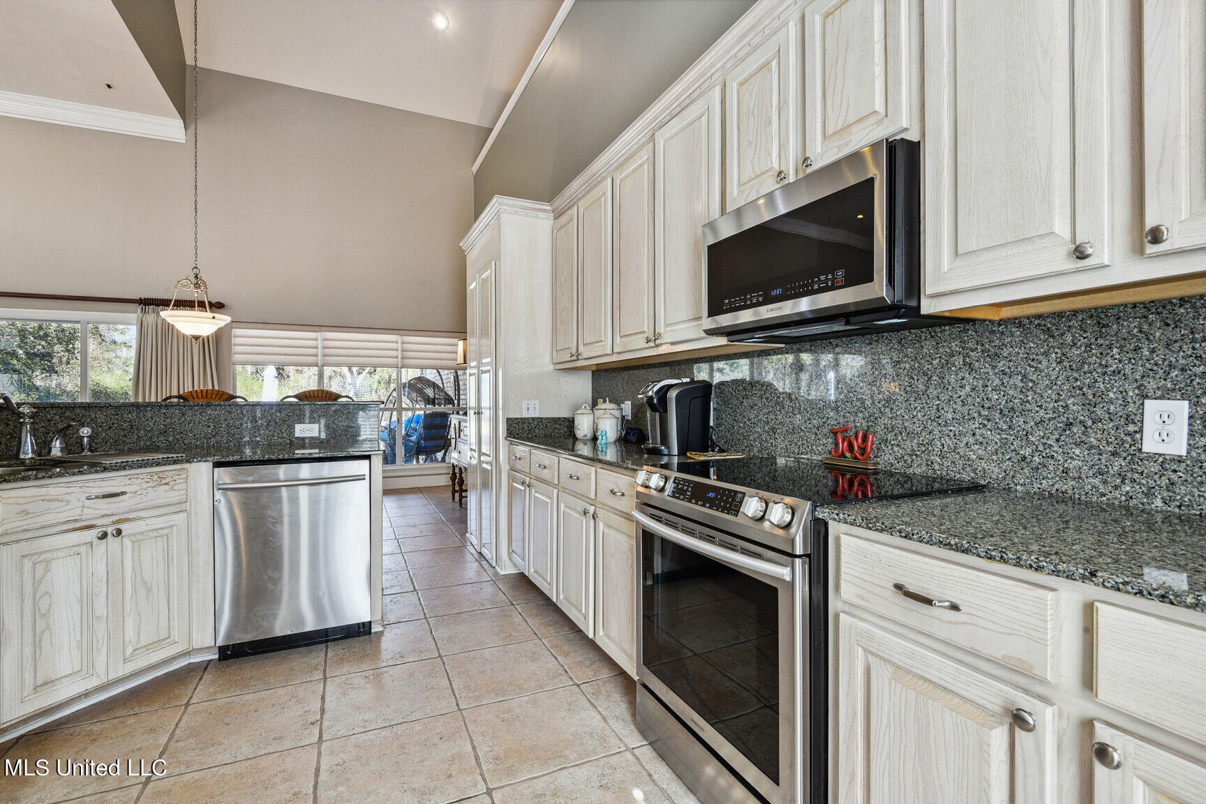 22078 Episcopal School Road Long Beach, MS 39560 - Photo 12 of 28 0011--011