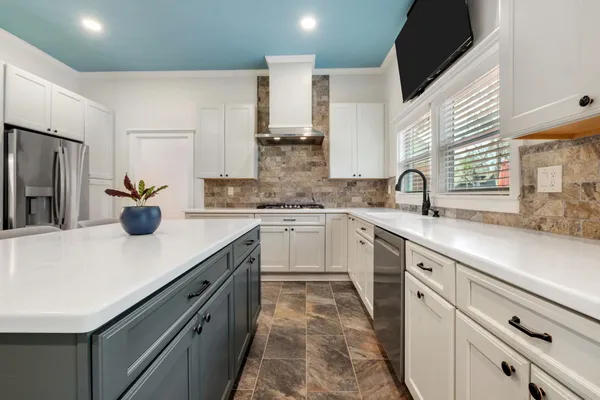 $739,900 | 3602 North Meridian Road, Tallahassee, FL 32312