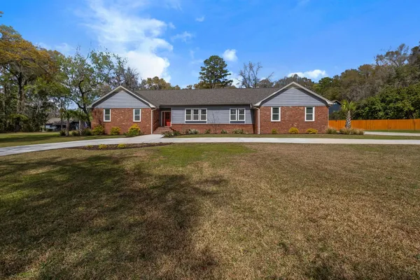 $739,900 | 3602 North Meridian Road, Tallahassee, FL 32312