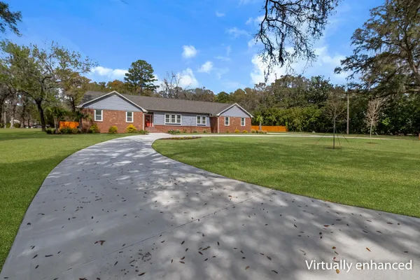 $739,900 | 3602 North Meridian Road, Tallahassee, FL 32312