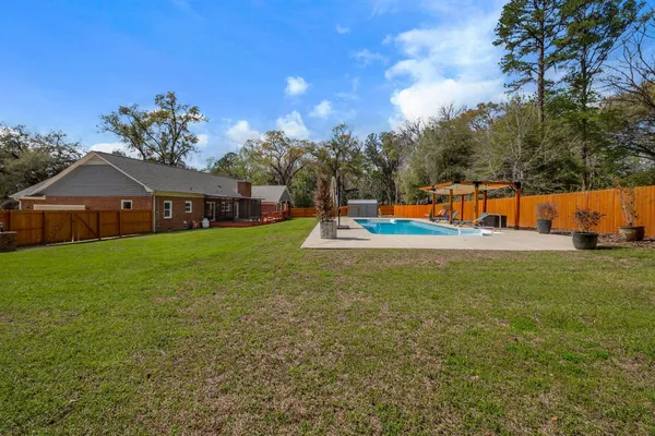 $739,900 | 3602 North Meridian Road, Tallahassee, FL 32312