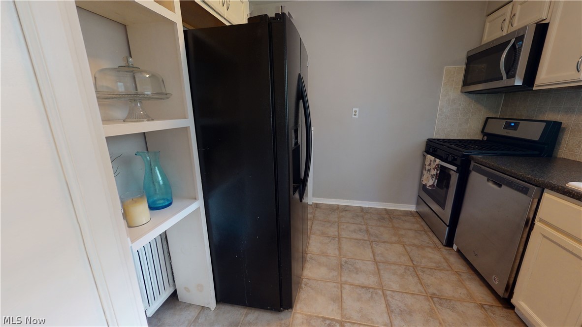 3661 Shields Road Canfield, OH 44406 - Photo 15 of 32 Gallery Image 15