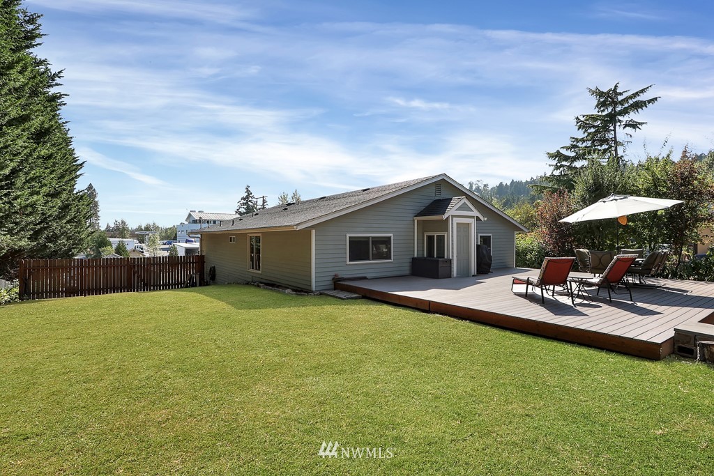 6923 Johnson Road Northeast Tacoma, WA 98422 - Photo 25 of 30