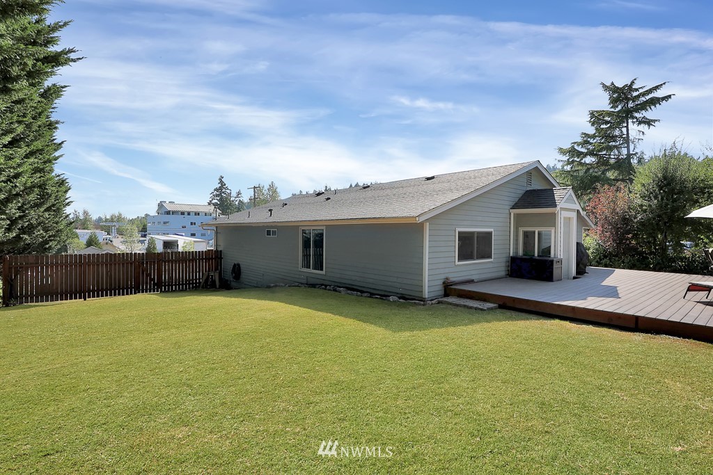 6923 Johnson Road Northeast Tacoma, WA 98422 - Photo 26 of 30