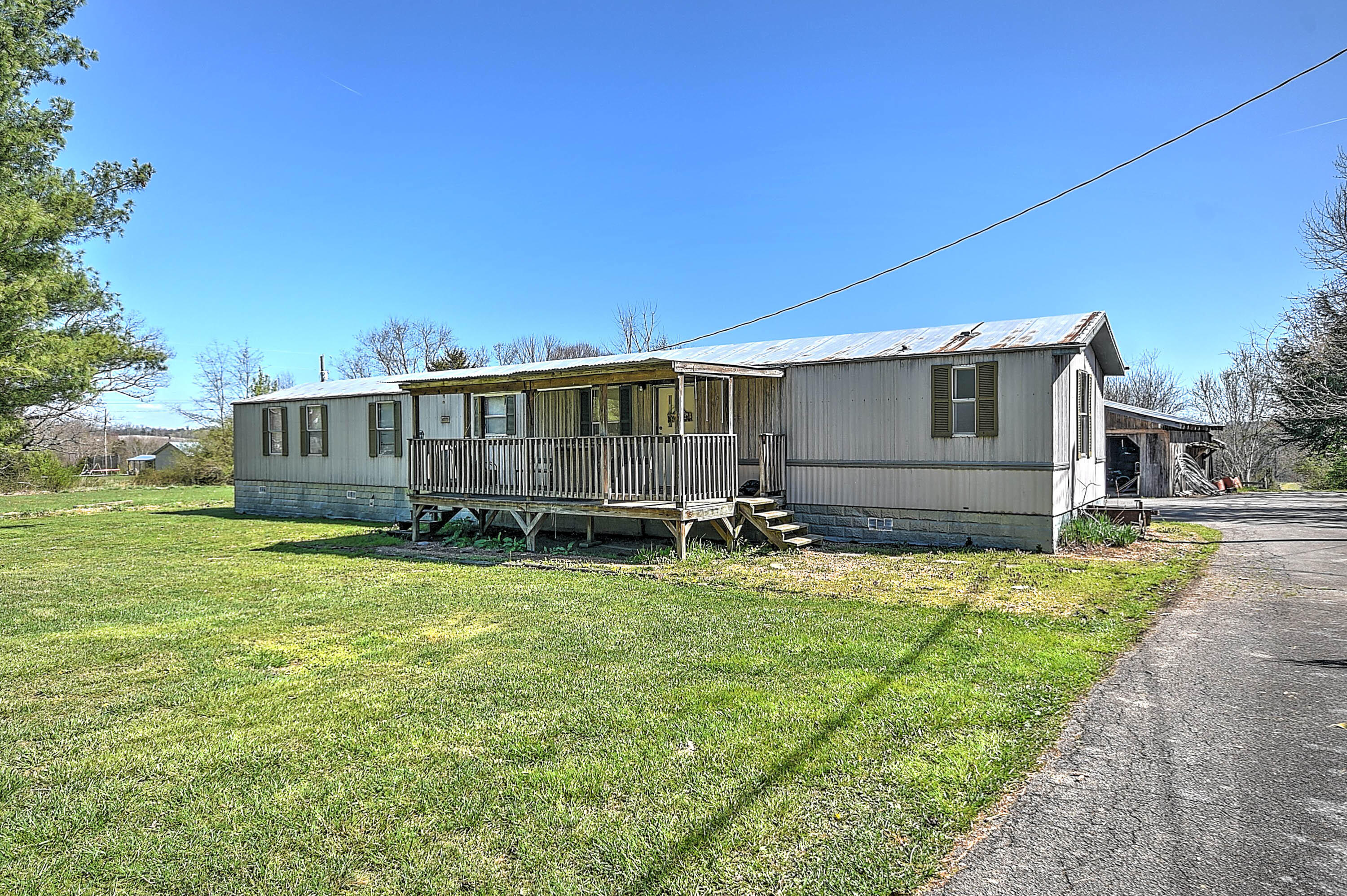 235 Crockett Timbers, Limestone, TN 37681 Compass
