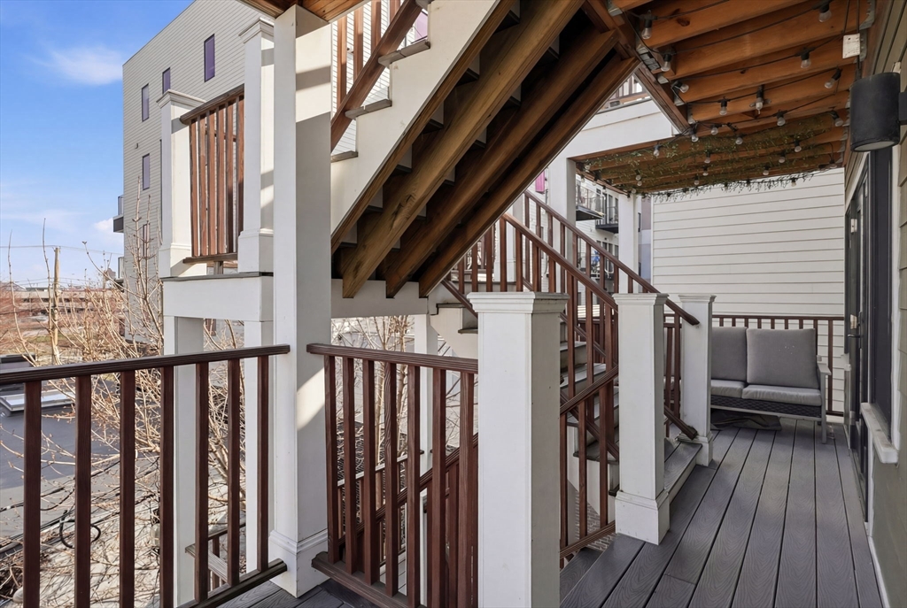 331 Chelsea Street, Unit 3 Boston, MA 02128 - Photo 23 of 34