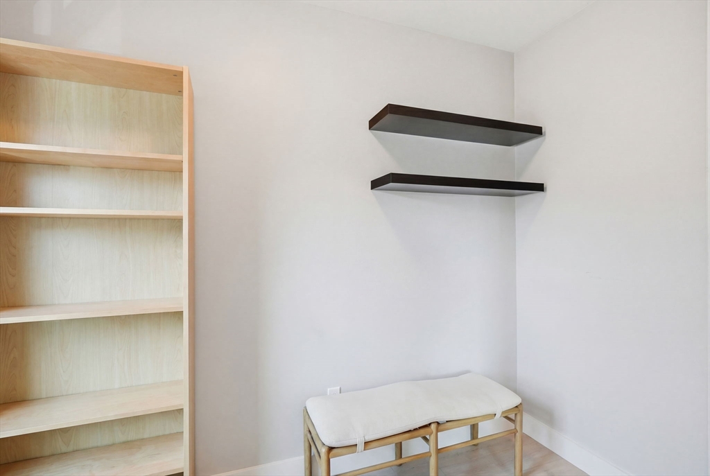 331 Chelsea Street, Unit 3 Boston, MA 02128 - Photo 26 of 34