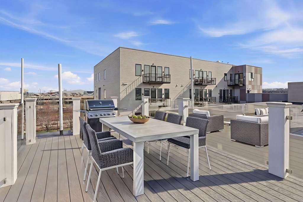 331 Chelsea Street, Unit 3 Boston, MA 02128 - Photo 31 of 34
