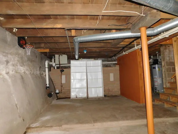 $160,000 | 106 South Marshall Avenue, Marshall, MI 49068