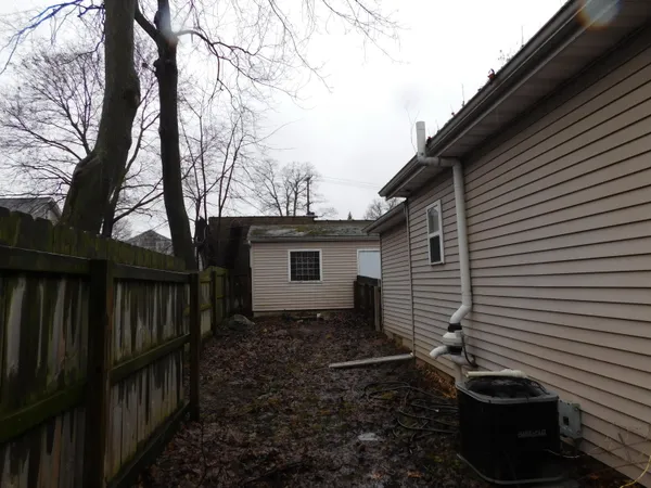 $160,000 | 106 South Marshall Avenue, Marshall, MI 49068