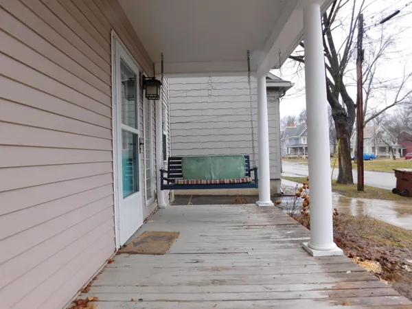 $160,000 | 106 South Marshall Avenue, Marshall, MI 49068