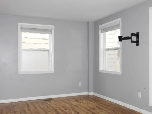 $160,000 | 106 South Marshall Avenue, Marshall, MI 49068