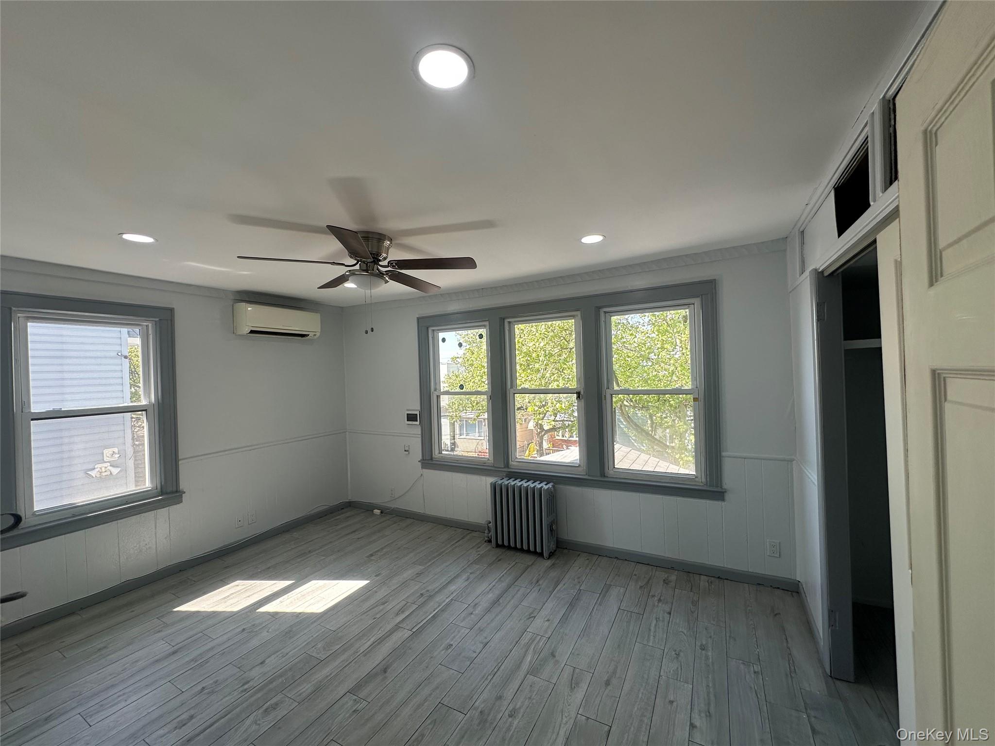 73-32 53rd Road Queens, NY 11378 - Photo 11 of 18