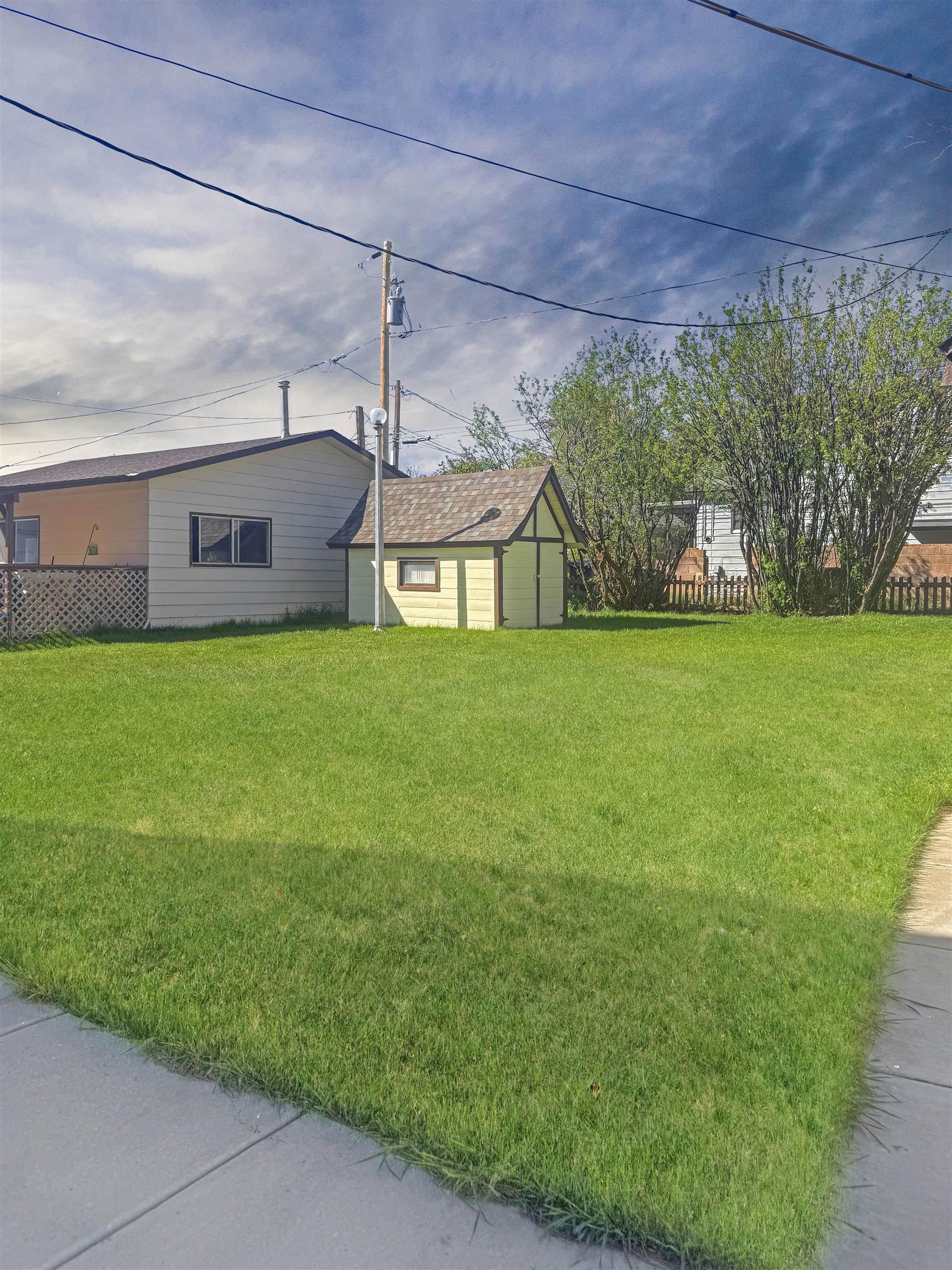 837 Summit Street Evanston, WY 82930 - Photo 6 of 22