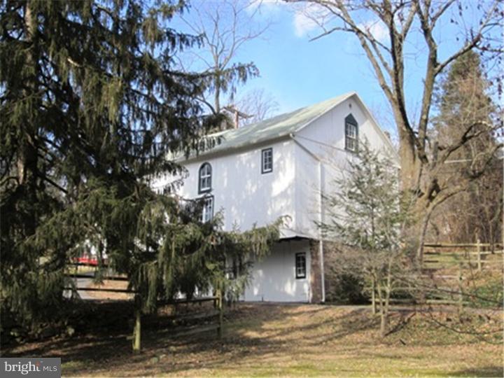 700 Church Road Reading, PA 19607 - Photo 22 of 24 Barn