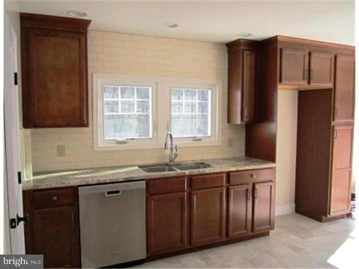 700 Church Road Reading, PA 19607 - Photo 10 of 24 Kitchen