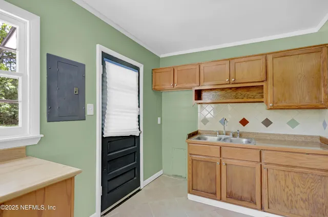 $162,500 | 4610 Timuquana Road, Jacksonville, FL 32210