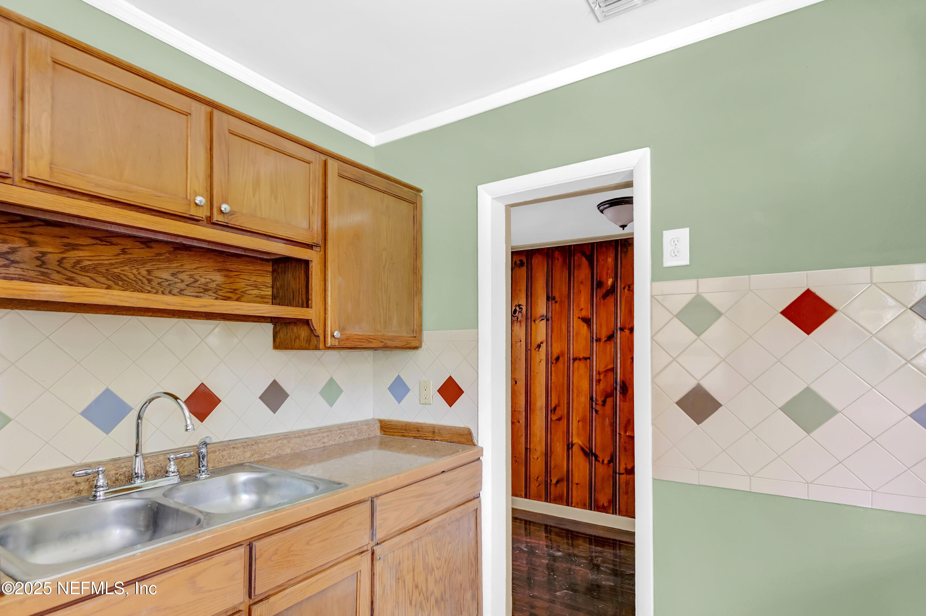 4610 Timuquana Road Jacksonville, FL 32210 - Photo 9 of 22 Kitchen