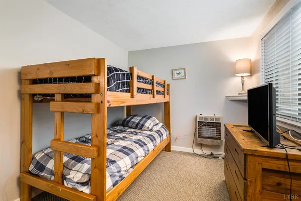 $339,000 | 3076 Kidd Court, Unit 14, McGaheysville, VA 22840