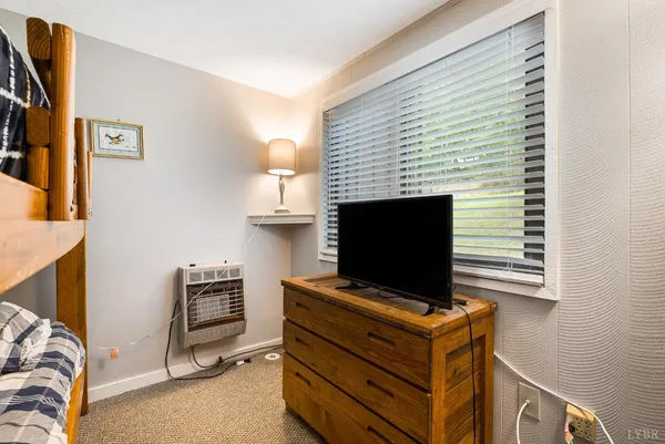 $339,000 | 3076 Kidd Court, Unit 14, McGaheysville, VA 22840