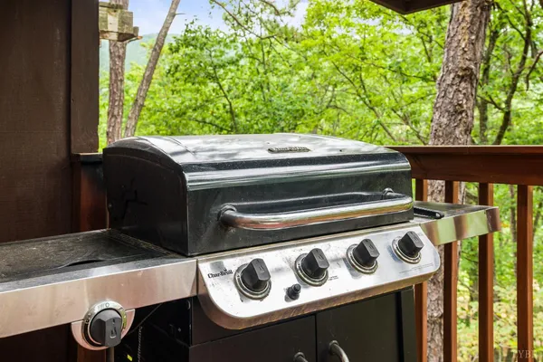 $339,000 | 3076 Kidd Court, Unit 14, McGaheysville, VA 22840