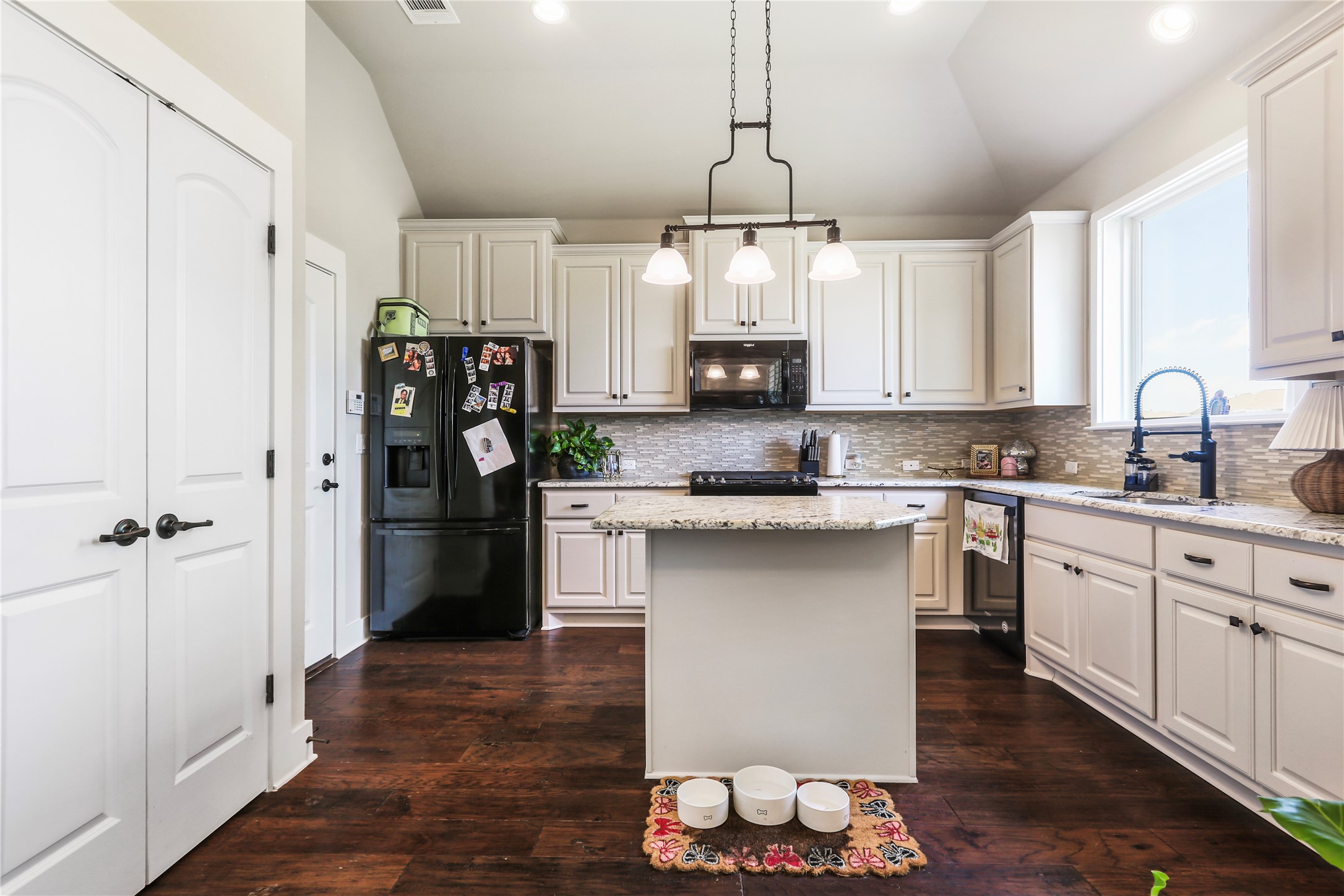 9407 McKnight Loop, Unit 9 Austin, TX 78717 - Photo 4 of 40