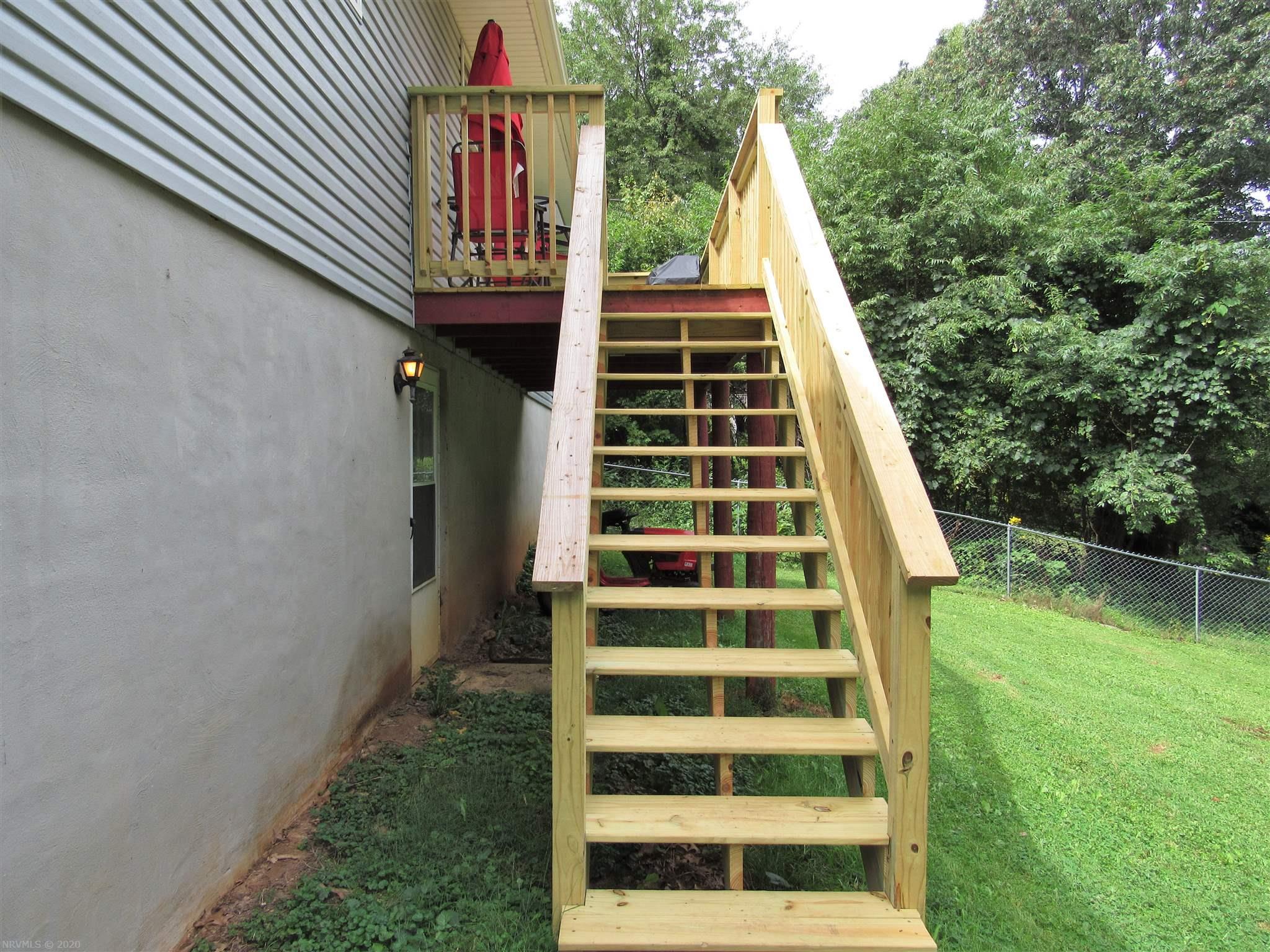 1501 Ridgeview Road Northwest Floyd, VA 24091 - Photo 10 of 46 Gallery Image 10